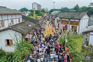 搅局者来也！马德兴：亚洲杯同组对手塔吉克已入住国足同一家酒店